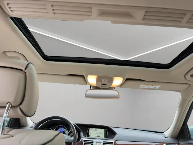 MERCEDES-BENZ E 400 Avantgarde 4Matic 7G-Tronic