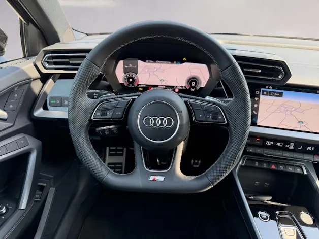AUDI A3 Sportback 35 TFSI advanced Attraction S-tronic