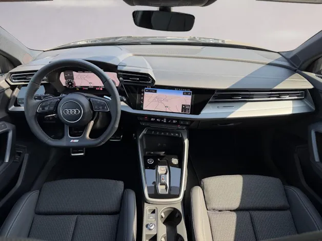 AUDI A3 Sportback 35 TFSI advanced Attraction S-tronic