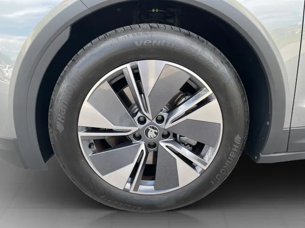 SKODA Elroq 85
