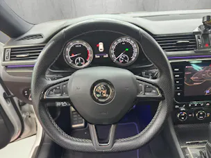 SKODA Superb Combi 2.0 TSI SportLine+ DSG 4x4