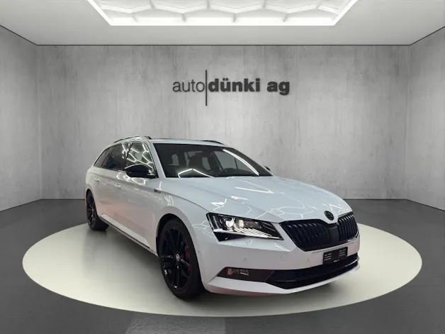 SKODA Superb Combi 2.0 TSI SportLine+ DSG 4x4
