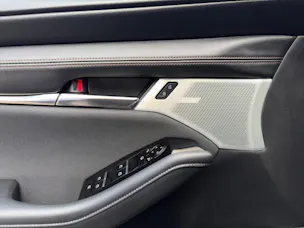 MAZDA 3 Hatchback SKYACTIV-G M Hybrid 140 Centre Line Automat