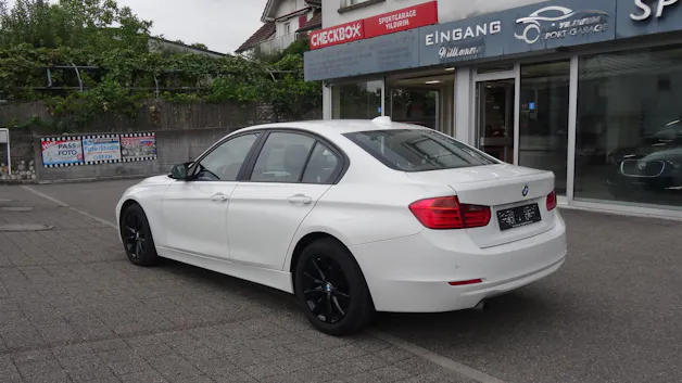 BMW 320i xDrive Sport Line Steptronic