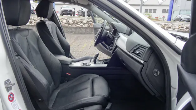 BMW 320i xDrive Sport Line Steptronic