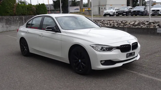 BMW 320i xDrive Sport Line Steptronic
