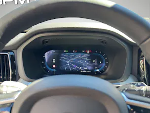 VOLVO XC60 2.0 B5 MH Plus Dark AWD