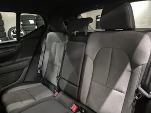 VOLVO XC40 2.0 B3 MH Plus Dark
