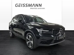 VOLVO XC40 2.0 B3 MH Plus Dark