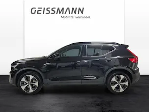 VOLVO XC40 2.0 B3 MH Plus Dark