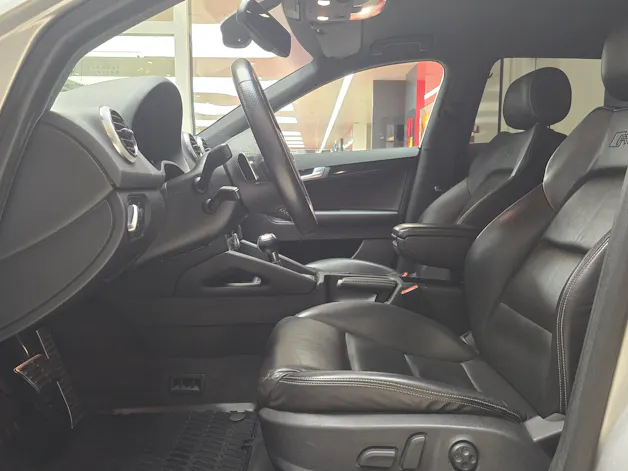 AUDI RS3 Sportback 2.5 TFSI quattro S-tronic ABT