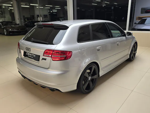 AUDI RS3 Sportback 2.5 TFSI quattro S-tronic ABT