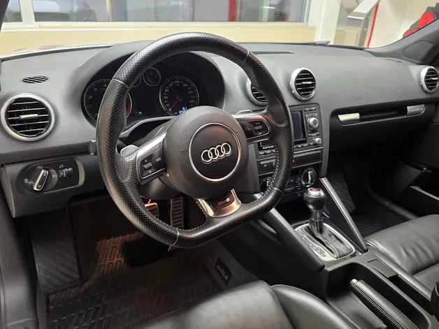 AUDI RS3 Sportback 2.5 TFSI quattro S-tronic ABT
