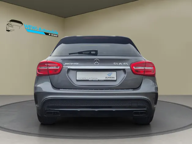 MERCEDES-BENZ GLA 45 AMG 4Matic 7G-DCT