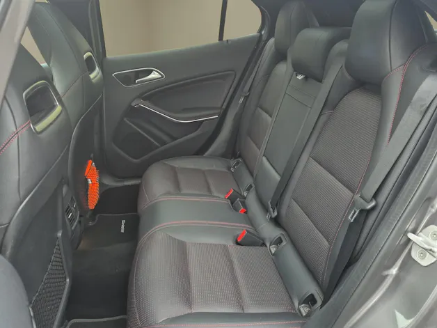 MERCEDES-BENZ GLA 45 AMG 4Matic 7G-DCT