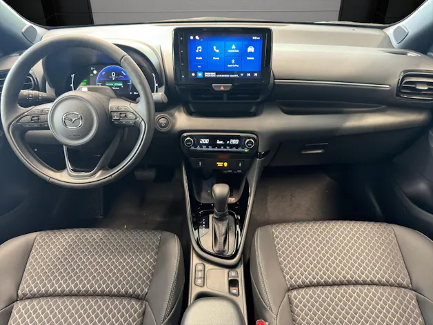 MAZDA 2 Hybrid Homura