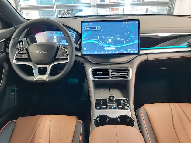 BYD Seal U DM-i Design AWD