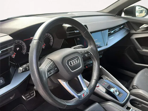 AUDI S3 Limousine 2.0 TFSI quattro S-tronic