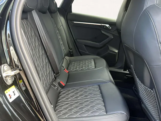 AUDI S3 Limousine 2.0 TFSI quattro S-tronic