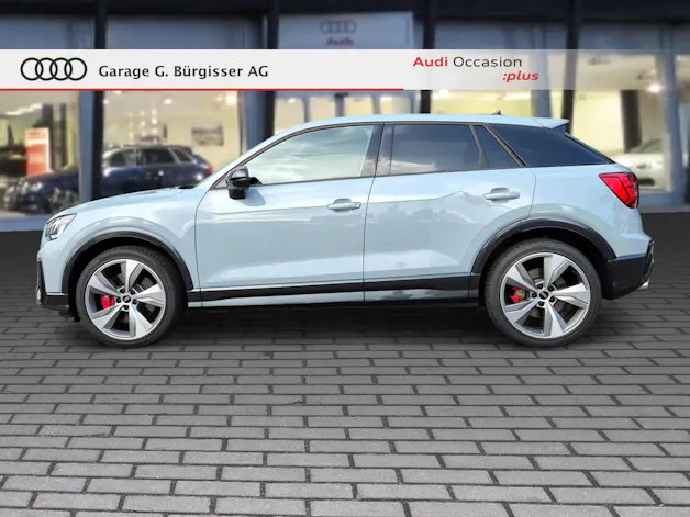 AUDI SQ2 TFSI quattro S-tronic Pfeilgrau Perleffekt