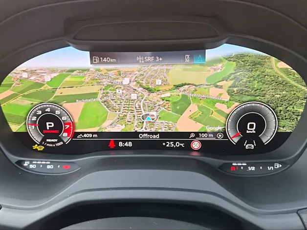 AUDI SQ2 TFSI quattro S-tronic Pfeilgrau Perleffekt