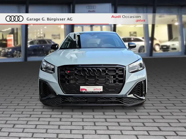 AUDI SQ2 TFSI quattro S-tronic Pfeilgrau Perleffekt