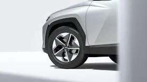 HYUNDAI Tucson 1.6 TGDI HEV Amplia 2WD