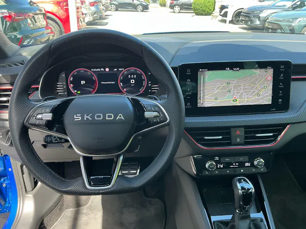 SKODA Kamiq Monte Carlo 150PS *** PANORAMADACH & 5 JAHRE SKODA WERKSGARANTIE ***
