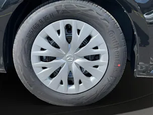 MAZDA 2 Hybrid Prime-line