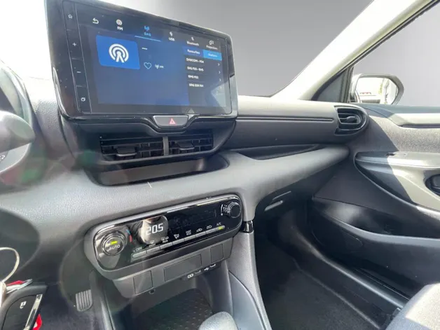 MAZDA 2 Hybrid Prime-line