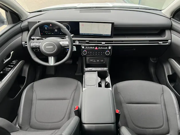 HYUNDAI Tucson 1.6 TGDI HEV Amplia 2WD