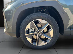 HYUNDAI Tucson 1.6 TGDI HEV Amplia 2WD