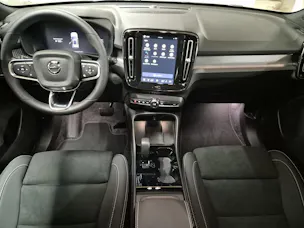 VOLVO EX40 Twin Black Edition AWD