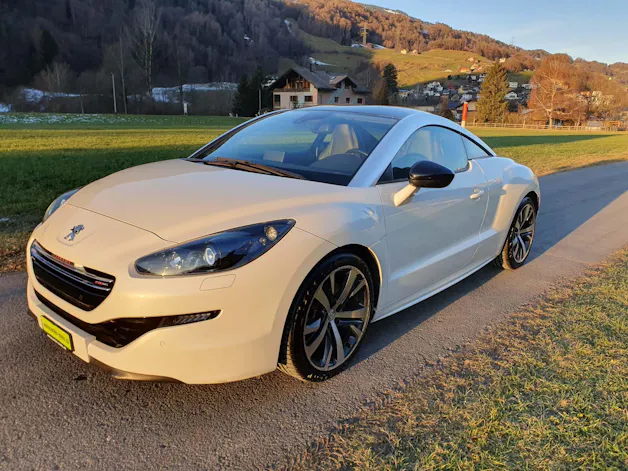 PEUGEOT RCZ 1.6 200PS Turbo