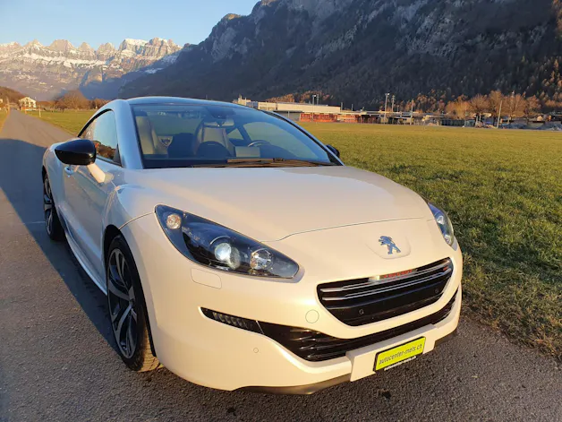 PEUGEOT RCZ 1.6 200PS Turbo