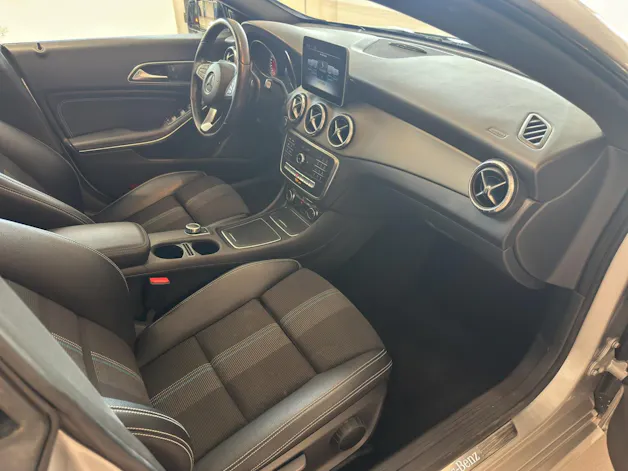 MERCEDES-BENZ CLA Shooting Brake 250 Urban 4Matic 7G-DCT