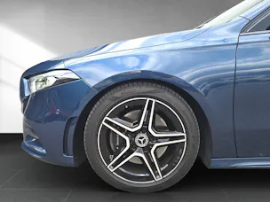 MERCEDES-BENZ A 220 Progressive 7G-DCT 4Matic