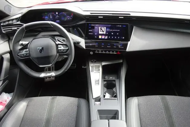 PEUGEOT 308 SW 1.2 HEV 136 GT