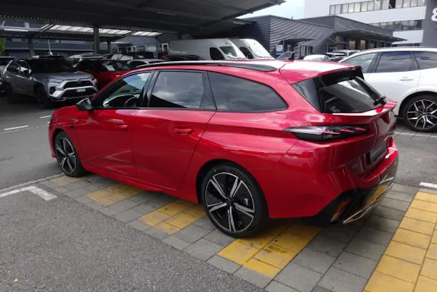 PEUGEOT 308 SW 1.2 HEV 136 GT