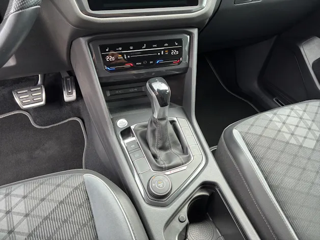 VW Tiguan Allspace 2.0 TDI SCR R-Line 4Motion DSG