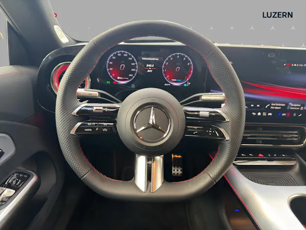 MERCEDES-BENZ CLA 220 8G-DCT 4Matic