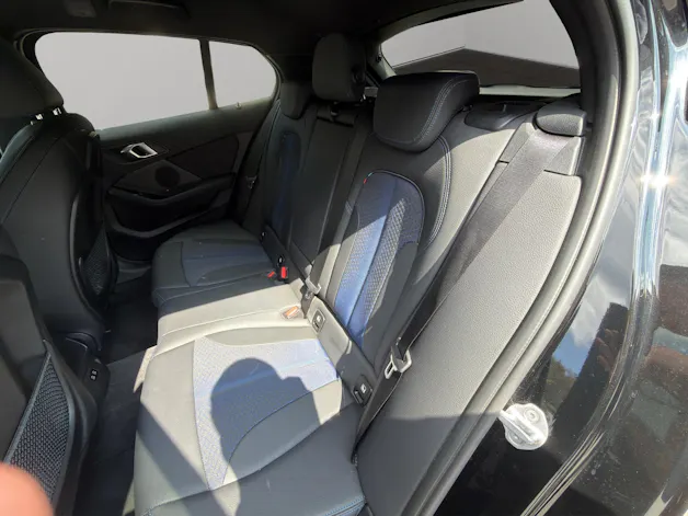 BMW 118i Pure M Sport Essential Edition