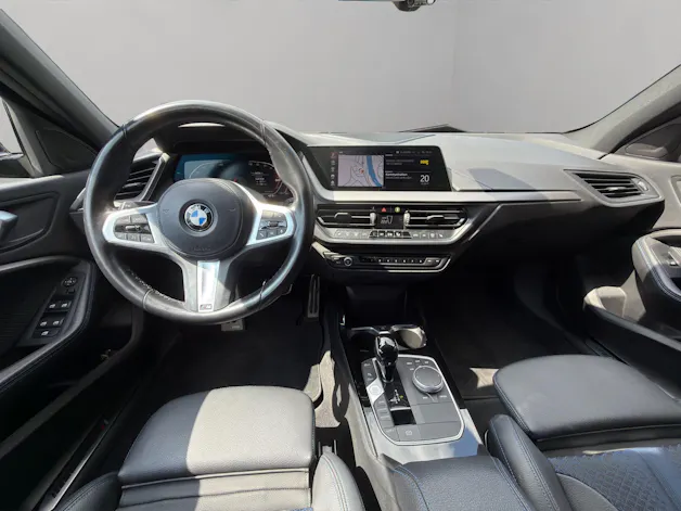 BMW 118i Pure M Sport Essential Edition