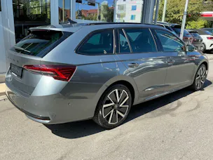SKODA Octavia Combi 1.5 TSI mHEV 150PS Sportline *** PANORAMA - SCHIEBEDACH ***