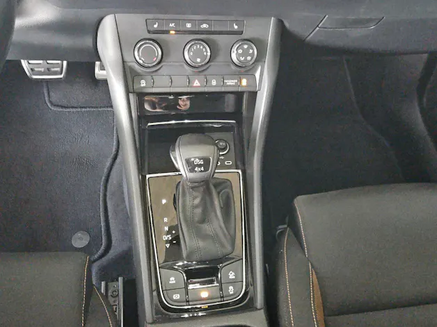 SKODA Karoq 2.0 TDI CR Scout 4x4 DSG