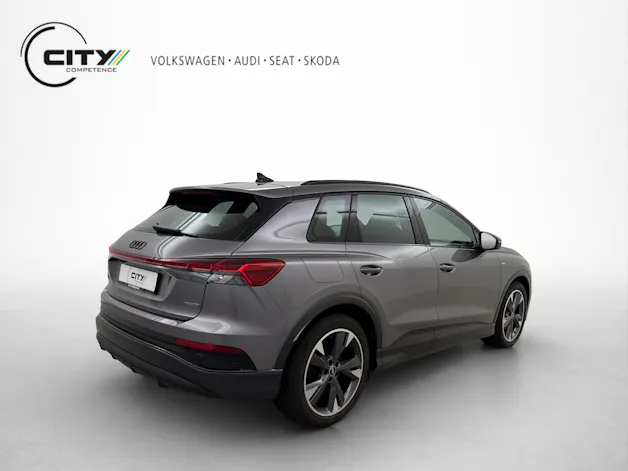 AUDI Q4 e-tron 45 Swiss Ski quattro