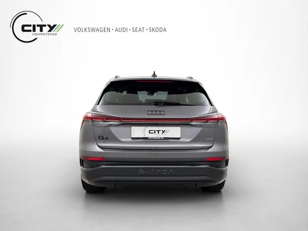 AUDI Q4 e-tron 45 Swiss Ski quattro