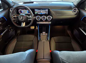 MERCEDES-BENZ GLA 250 e EQ Star AMG Line