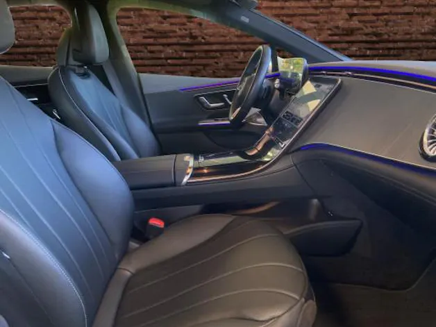 MERCEDES-BENZ EQE 350 4 Matic