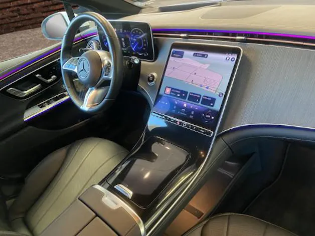 MERCEDES-BENZ EQE 350 4 Matic